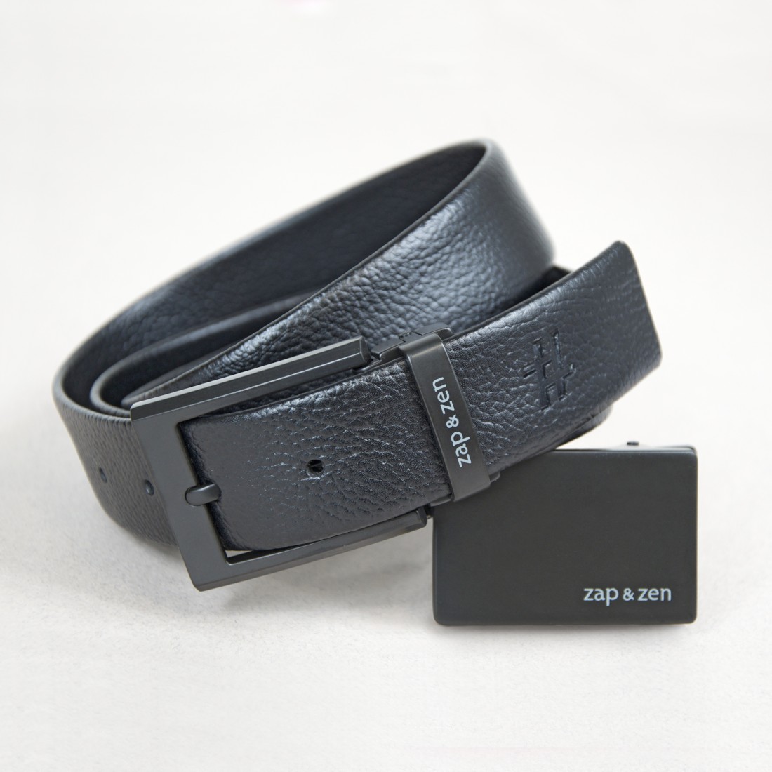 Coffret cadeau Homme: Ceinture Cuir réversible + 2 boucles métal noir